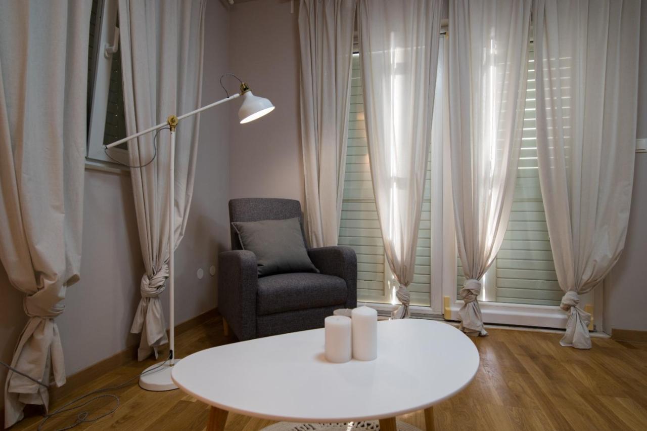 Brand New Aparment With Sea View & Swimming Pool At Ciovo - Villa Fiorentini Trogir Exterior photo